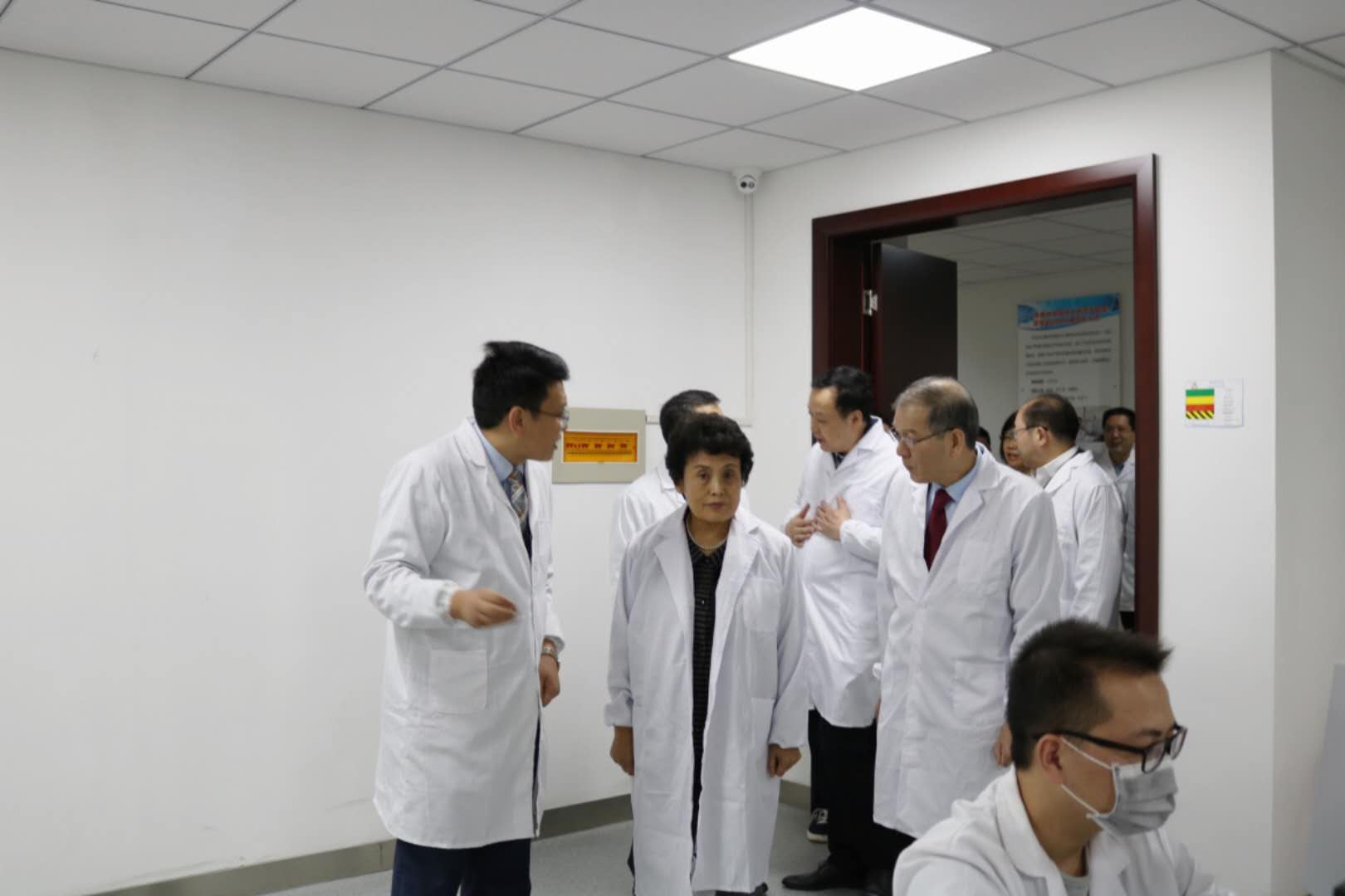 教育部副部长林惠青莅临我司调研事情-企业新闻-不朽情缘